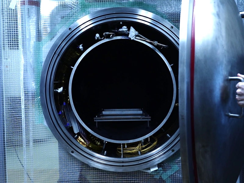 1mφスペースチャンバ